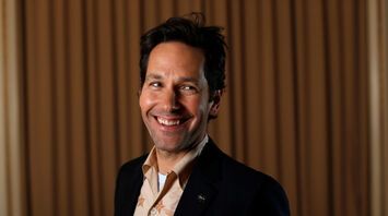 Half-Naked Paul Rudd Soaks Up the Sun While Filming Anaconda Reboot