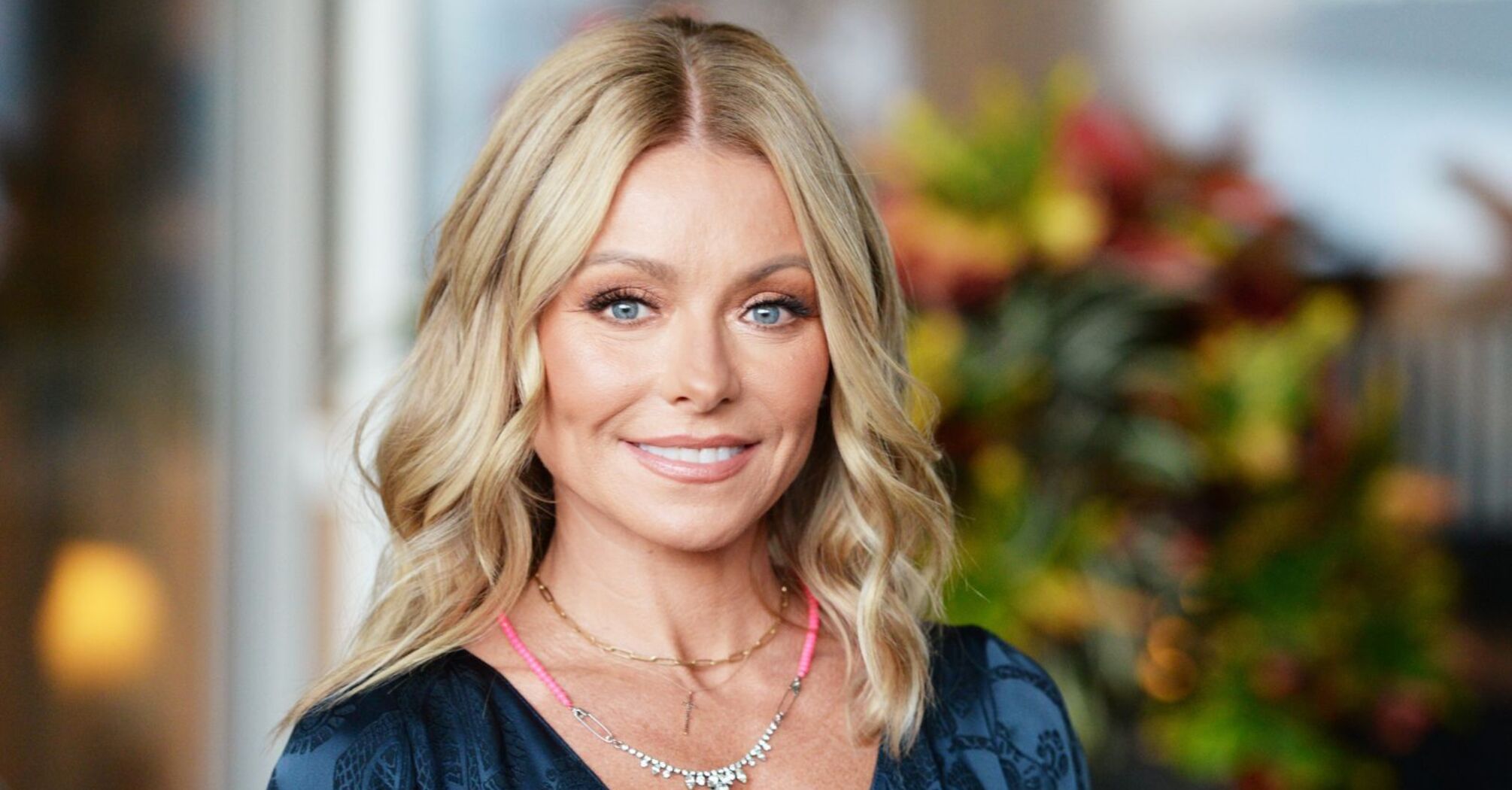 Kelly Ripa Discusses Weight Gain After Quitting Alcohol: Insights and Surprises