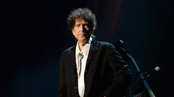 Bob Dylan Announces 2025 Rough and Rowdy Ways Tour, Names First Stops