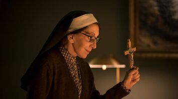 Why a Nun Appears in Your Dream: Possible Meanings