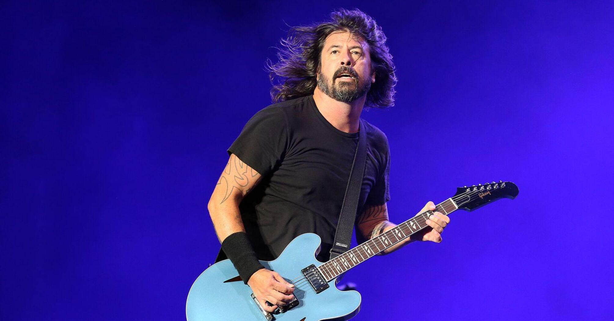 Dave Grohl Takes the Stage With Daughter Violet Grohl at FireAid Concert