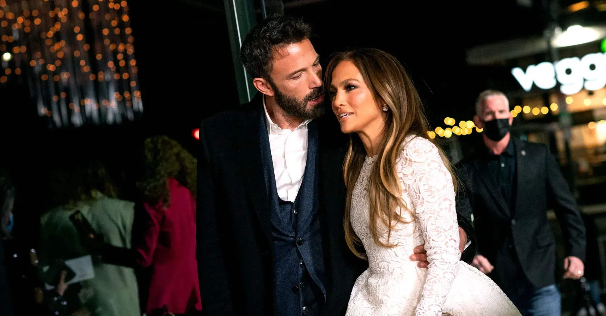 Jennifer Lopez and Ben Affleck Officially Divorced after 2 Years of Marriage