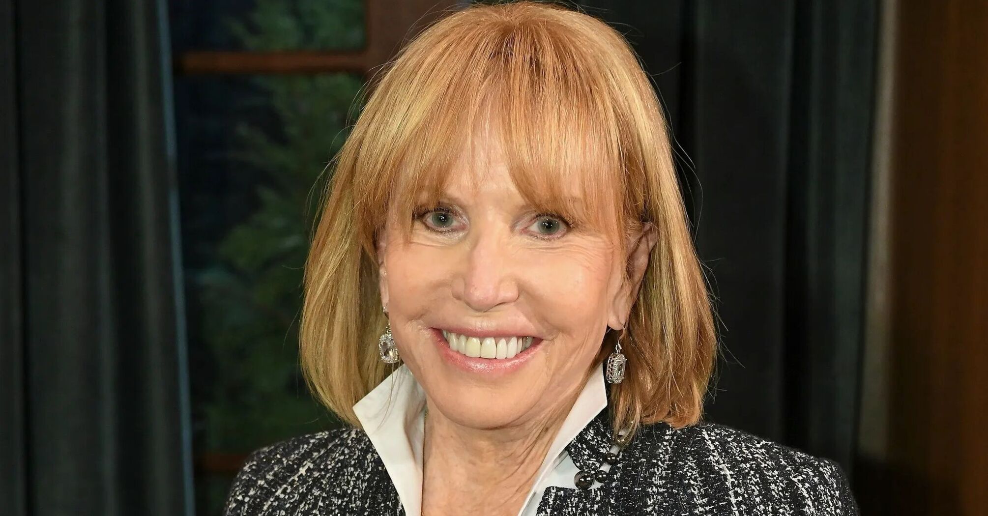 Leslie Charleson