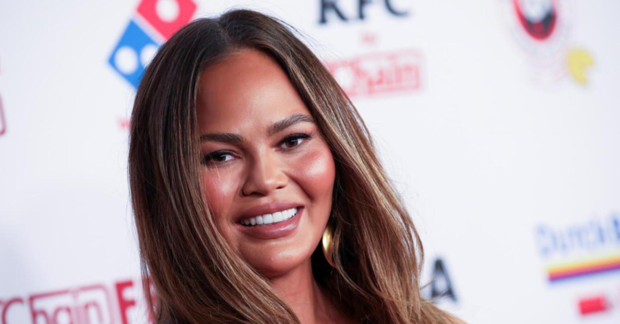 Chrissy Teigen Addresses Criticism of Her 'Coconut Milk Bath' with Kids