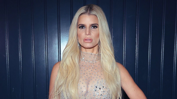 Jessica Simpson Elevates Airport Fashion with Cheetah Print and High Boots