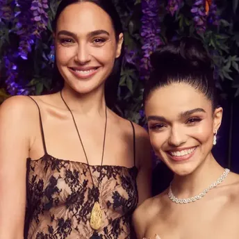 Rachel Zegler and Gal Gadot Go Full Snow White and Evil Queen at LA Premiere