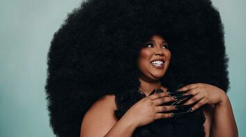 Lizzo Shows Off Striking Weight Loss