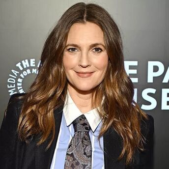 Drew Barrymore Reflects on Parenting Without a Traditional Family Structure
