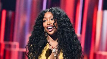 SZA Talks World Tour, Kendrick Lamar and Taylor Swift