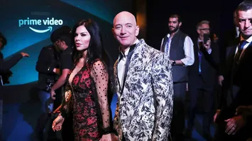 Jeff Bezos and Lauren Sánchez Have Already Sent Out Wedding Invitations—Check Out Date and Place