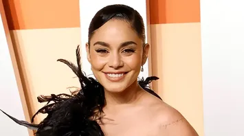 Vanessa Hudgens Sells Shoes After Notable Pregnancy Change