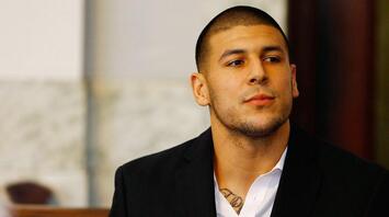 Aaron Hernandez’s Fiancée and Daughter Share Tribute to the Late NFL Player