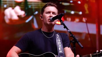 Scotty McCreery Speaks Out After Falling On Stage