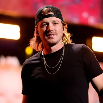 Morgan Wallen Abruptly Walks Off SNL Stage During End Credits